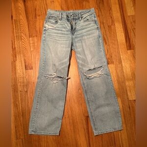 AE strigid ripped high waisted stovetop jeans